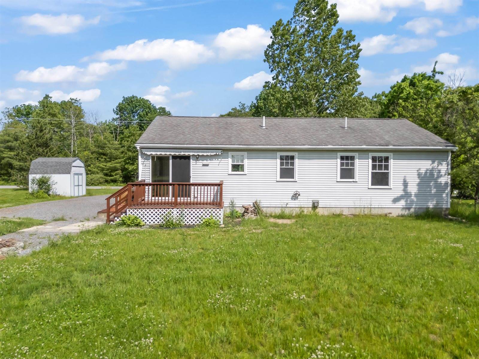 112 Lincoln Street, Richmond, ME 04357