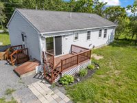 112 Lincoln Street, Richmond, ME 04357
