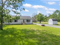 112 Lincoln Street, Richmond, ME 04357