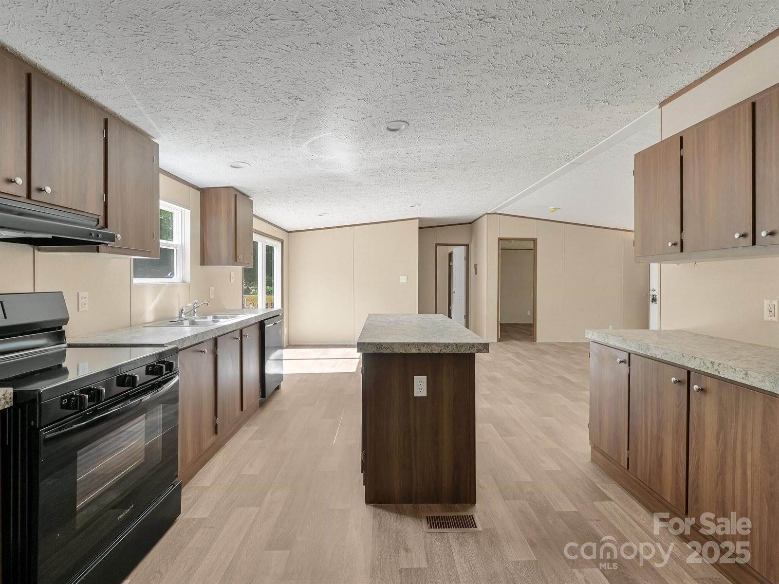 20 Windy Mountain Lane, #1, Hendersonville, NC 28792