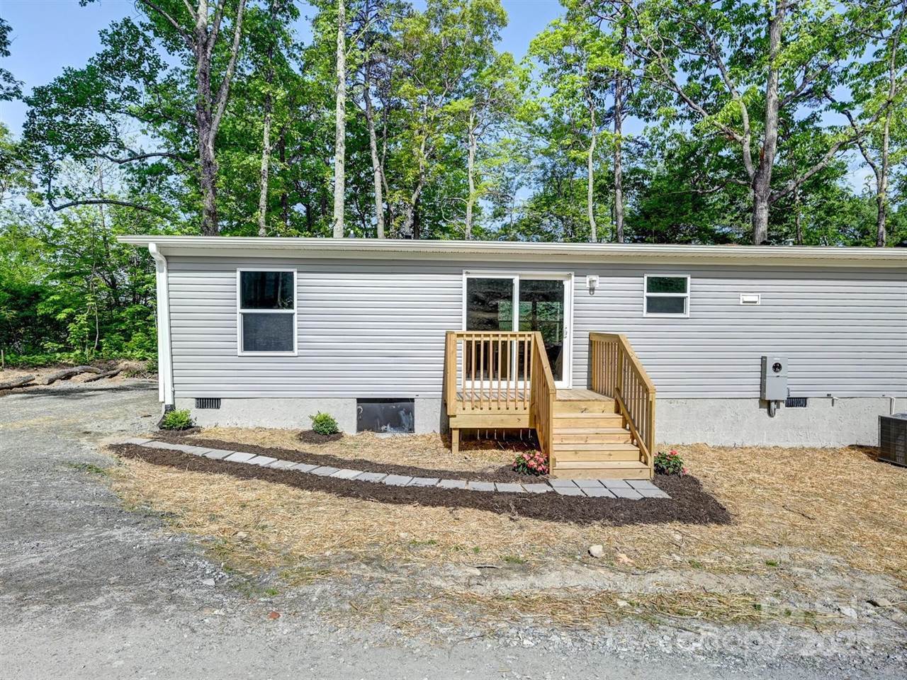 20 Windy Mountain Lane, #1, Hendersonville, NC 28792