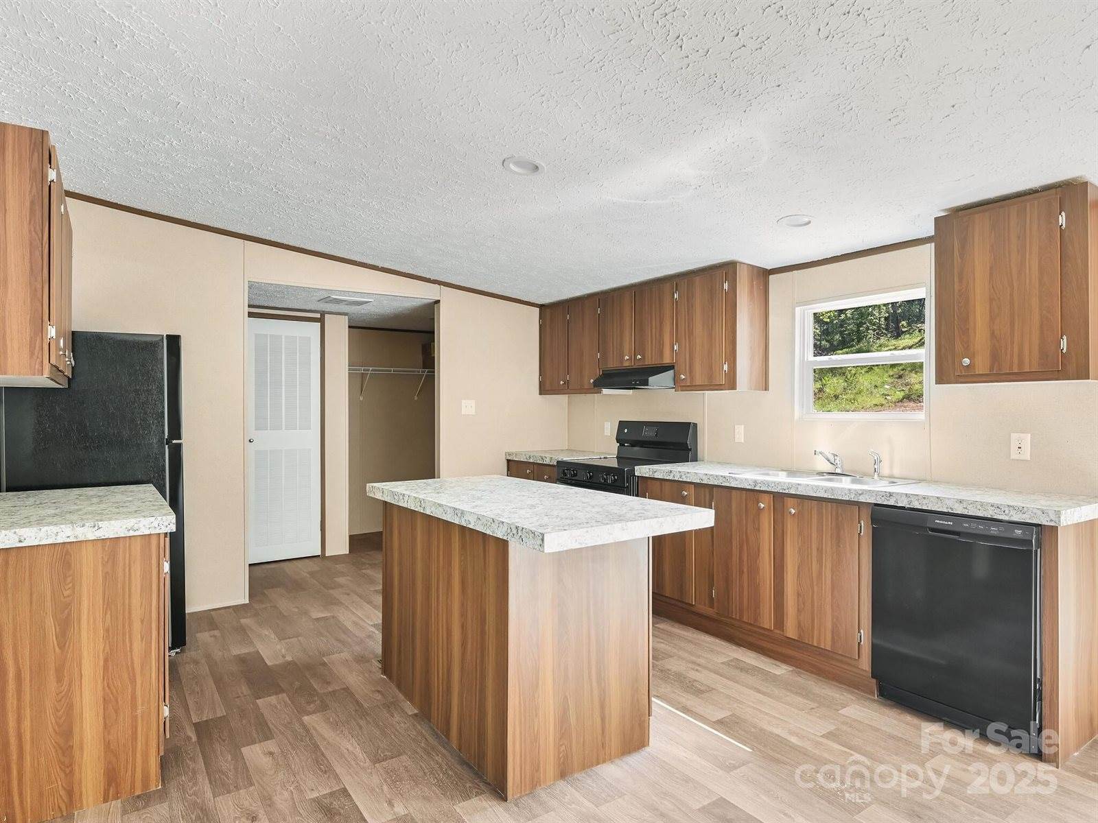 20 Windy Mountain Lane, #1, Hendersonville, NC 28792