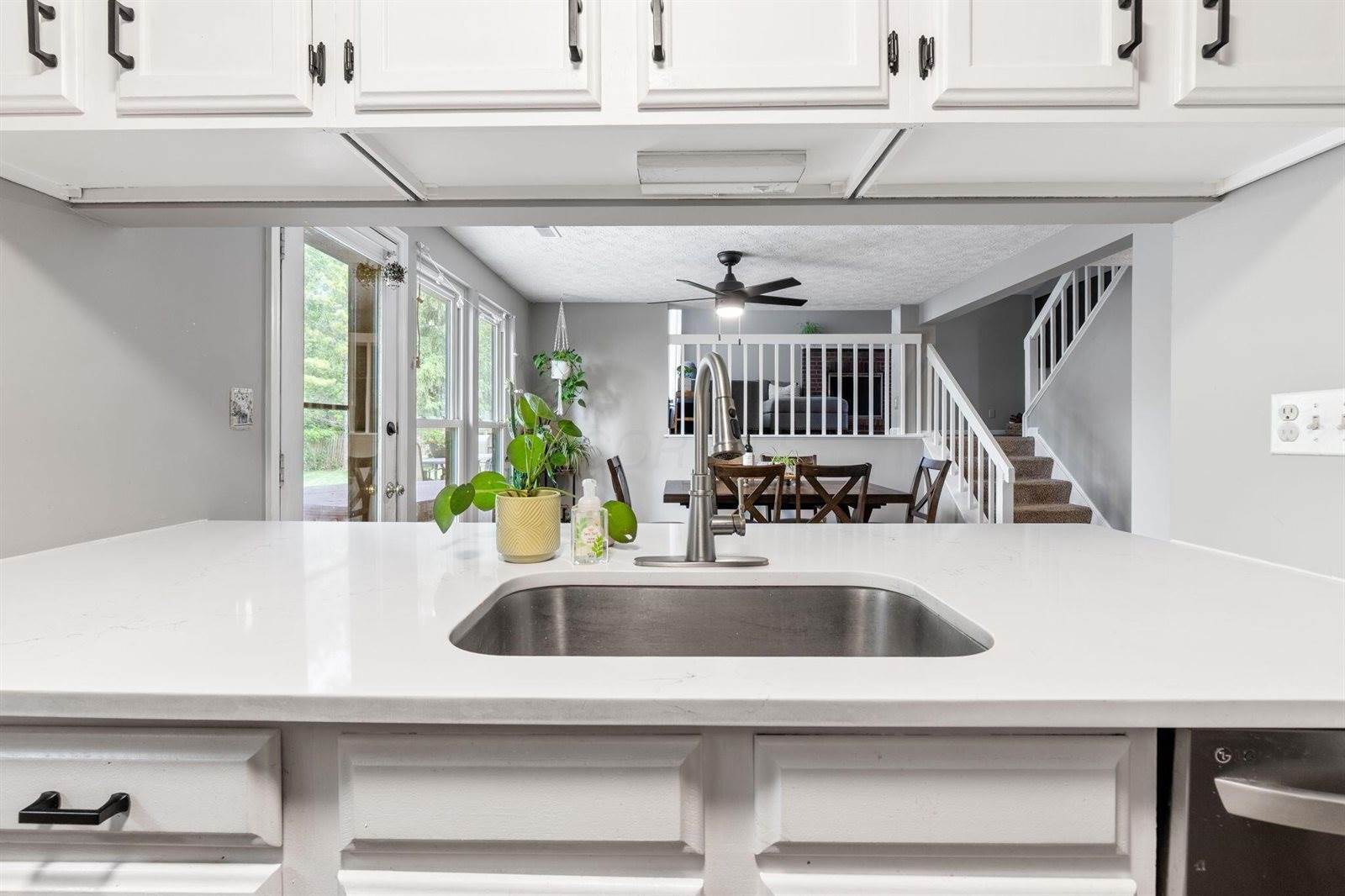 2165 Millrow Loop, Dublin, OH 43016