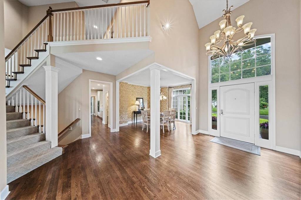 6119 W 128th Street, Overland Park, KS 66209