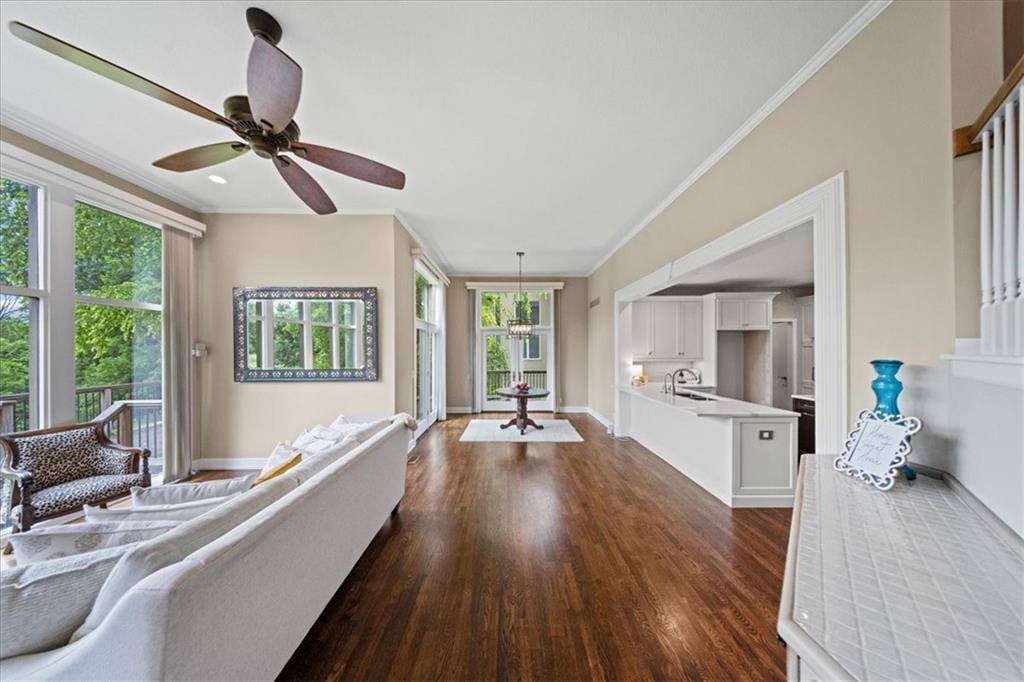 6119 W 128th Street, Overland Park, KS 66209