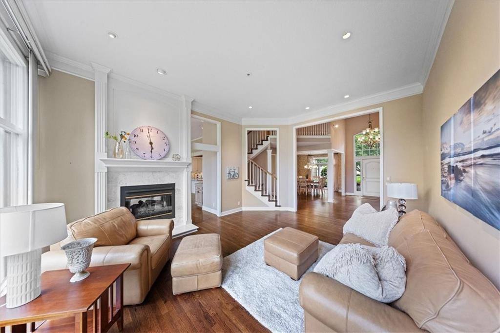 6119 W 128th Street, Overland Park, KS 66209