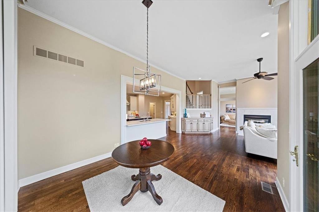 6119 W 128th Street, Overland Park, KS 66209