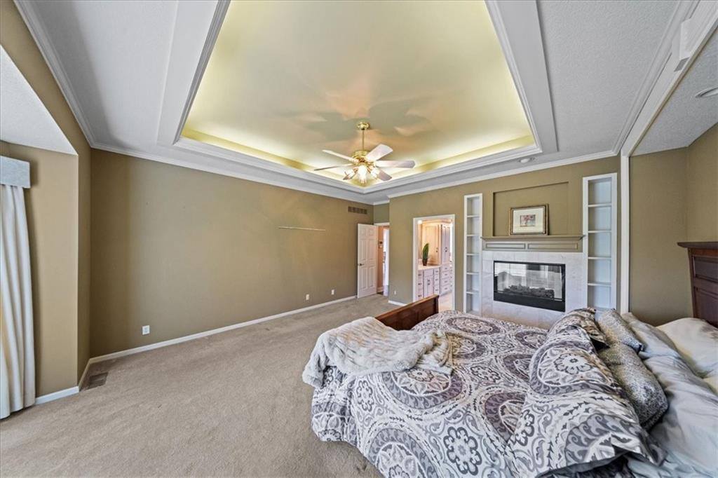 6119 W 128th Street, Overland Park, KS 66209