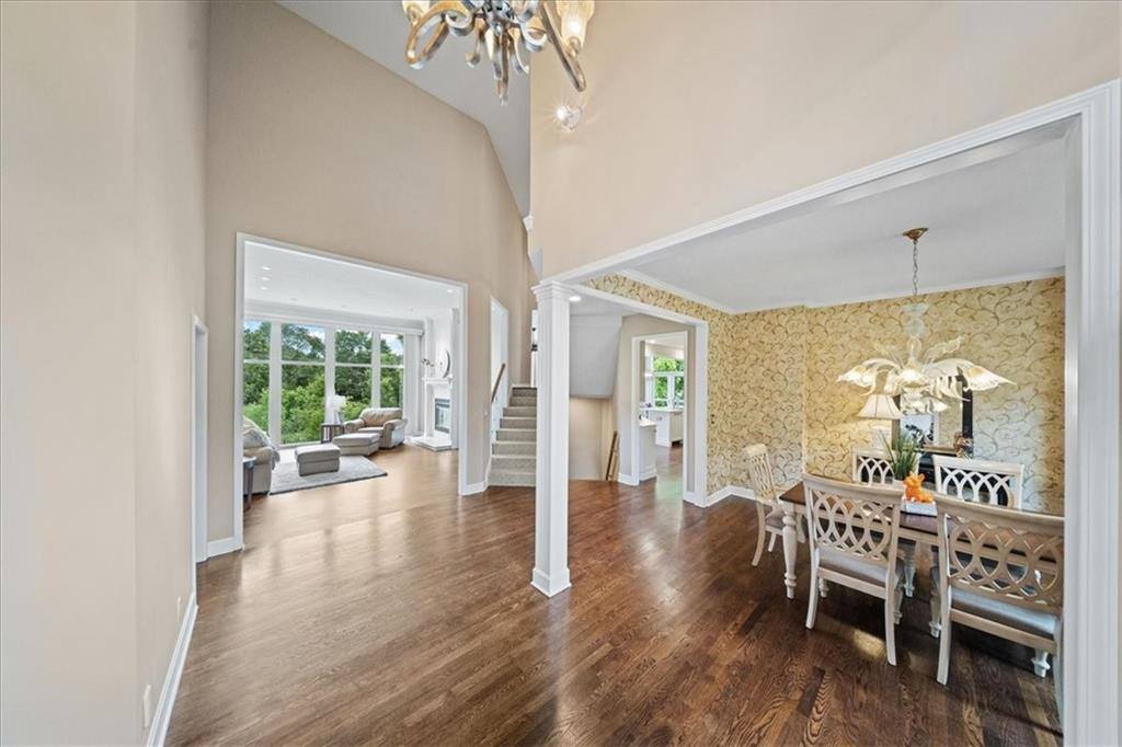 6119 W 128th Street, Overland Park, KS 66209