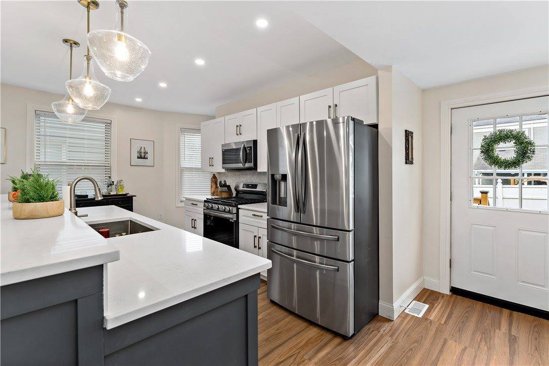 131 Monitor Ave, Ben Avon, PA 15202