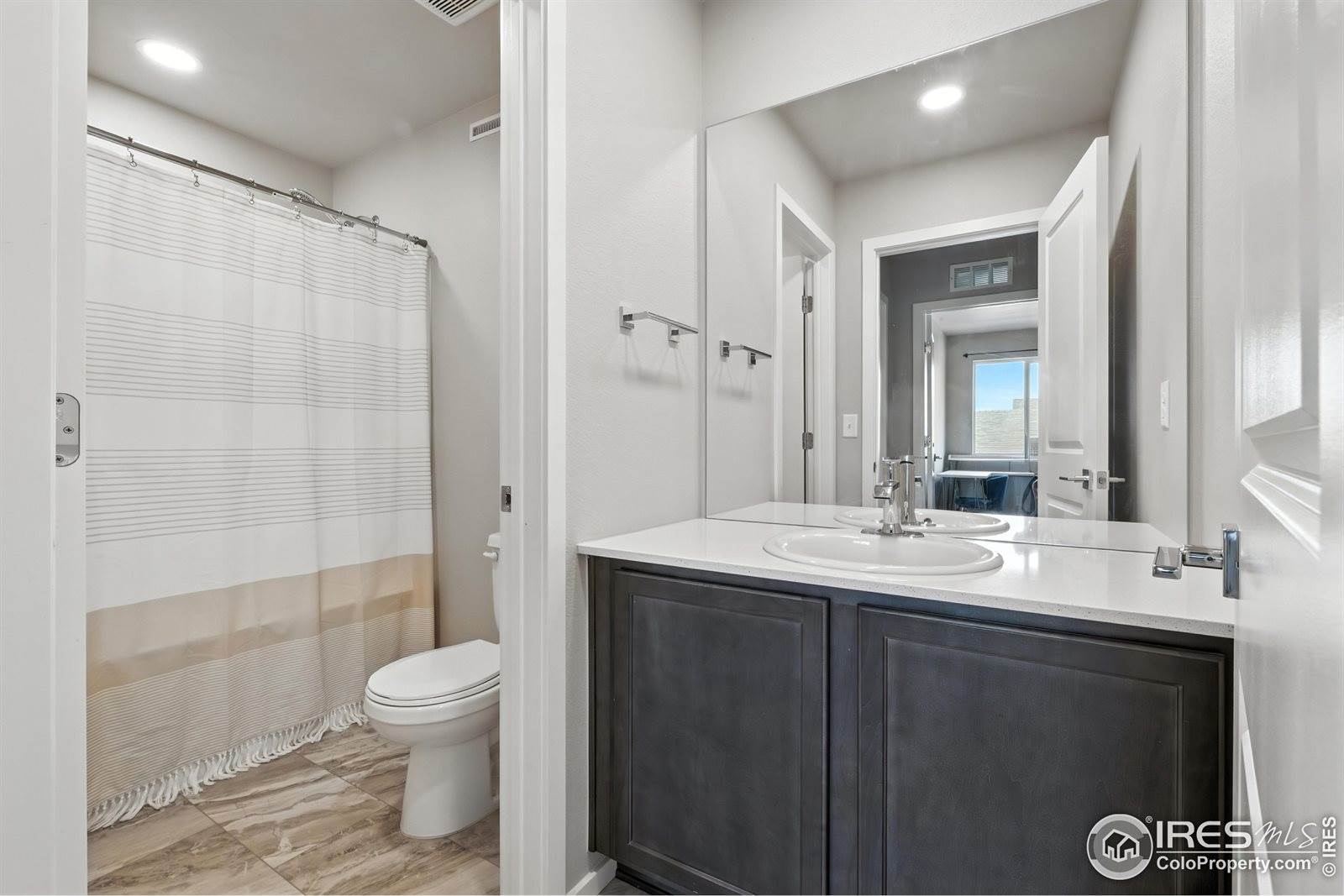 6637 6th St, Greeley, CO 80634