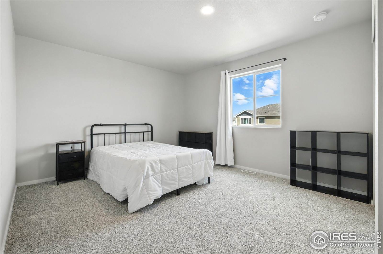 6637 6th St, Greeley, CO 80634