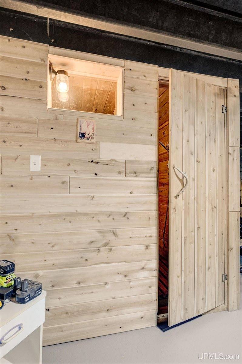 14038 24.5 Lane, Rapid River, MI 49878