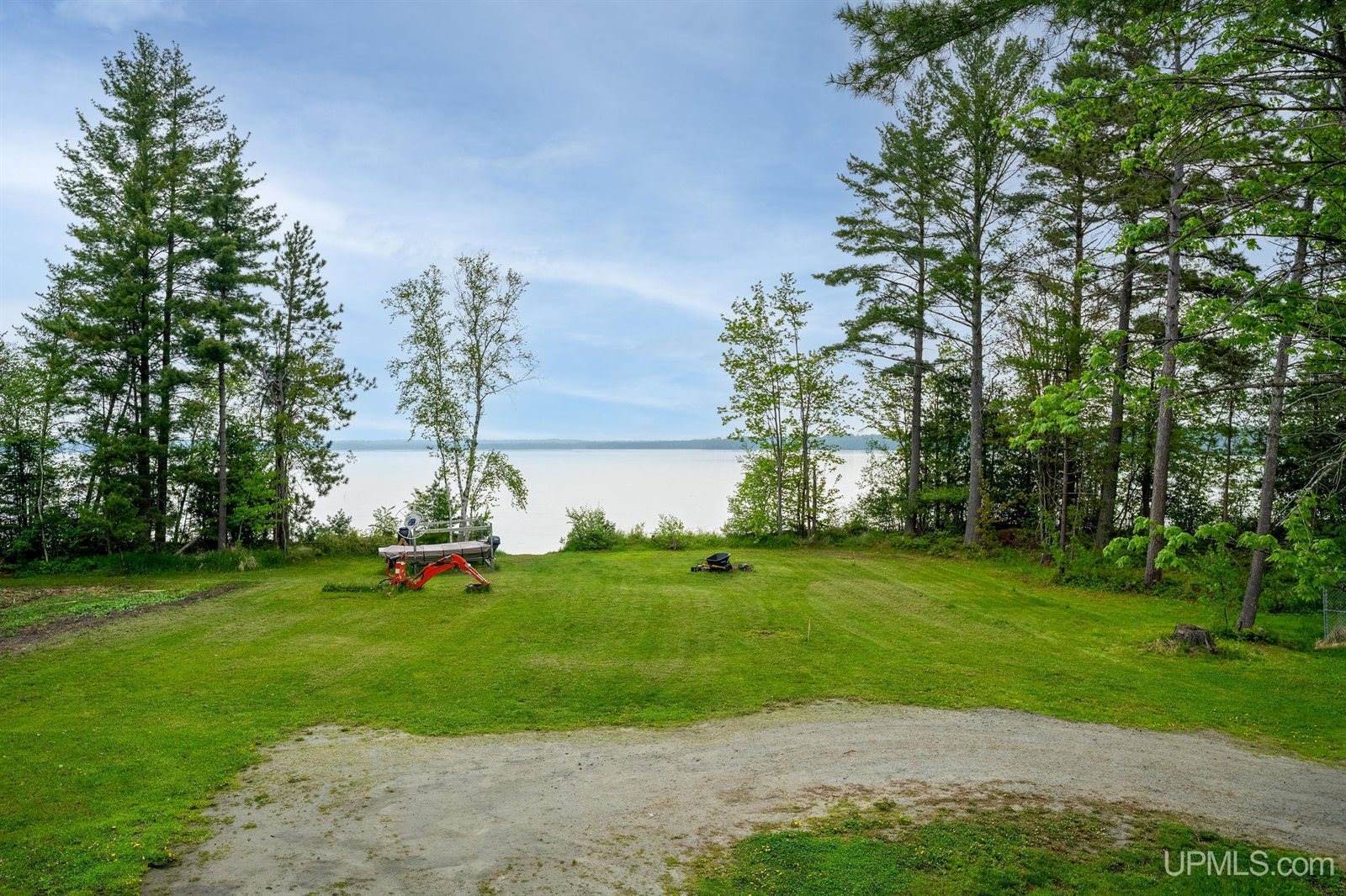 14038 24.5 Lane, Rapid River, MI 49878