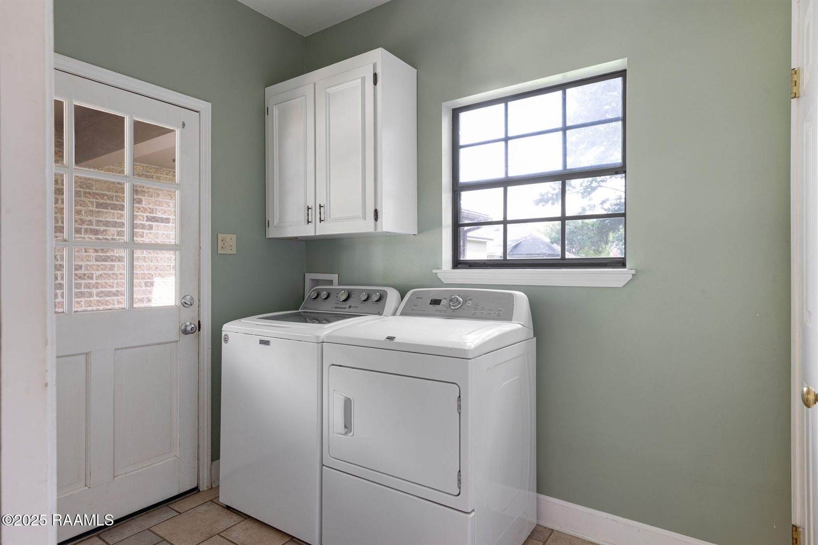 109 Woodward Drive, Lafayette, LA 70508