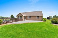 3231 Northridge Court, Suamico, WI 54313