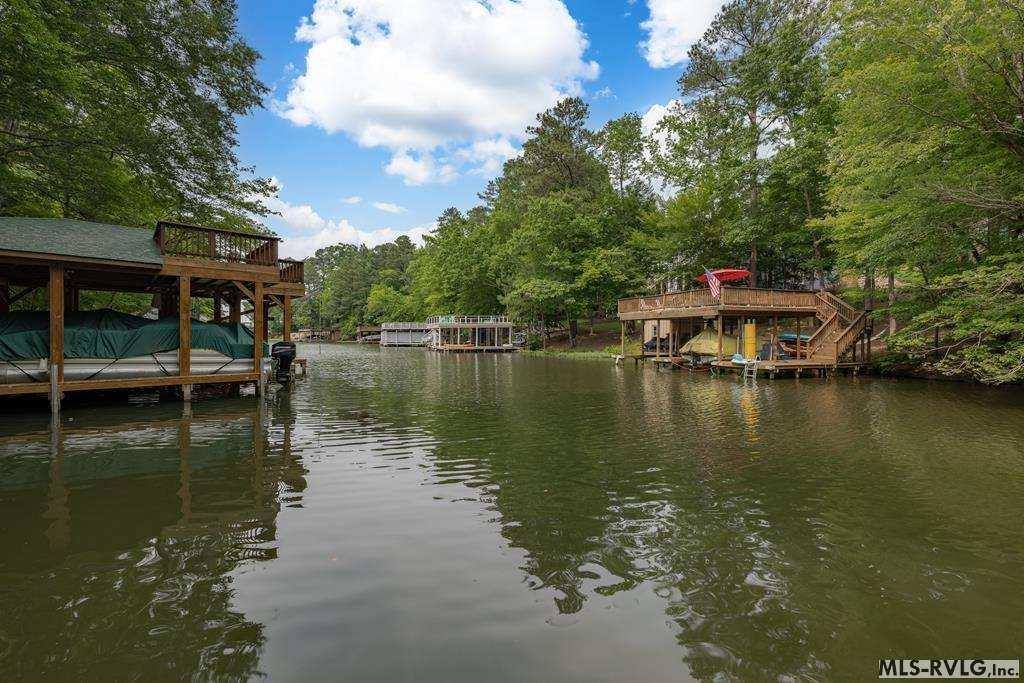 000 Harbor Drive, Macon, NC 27551