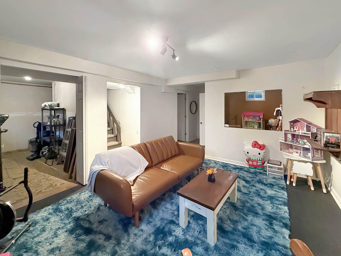 1639 South Highland Avenue, Freeport, IL 61032