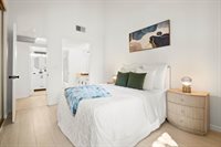 1050 Summermist CT, San Jose, CA 95122