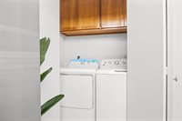 1050 Summermist CT, San Jose, CA 95122