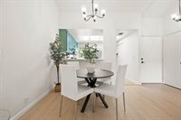 1050 Summermist CT, San Jose, CA 95122