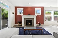 18 NE Cook St, Portland, OR 97212