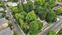 18 NE Cook St, Portland, OR 97212