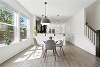 18 NE Cook St, Portland, OR 97212