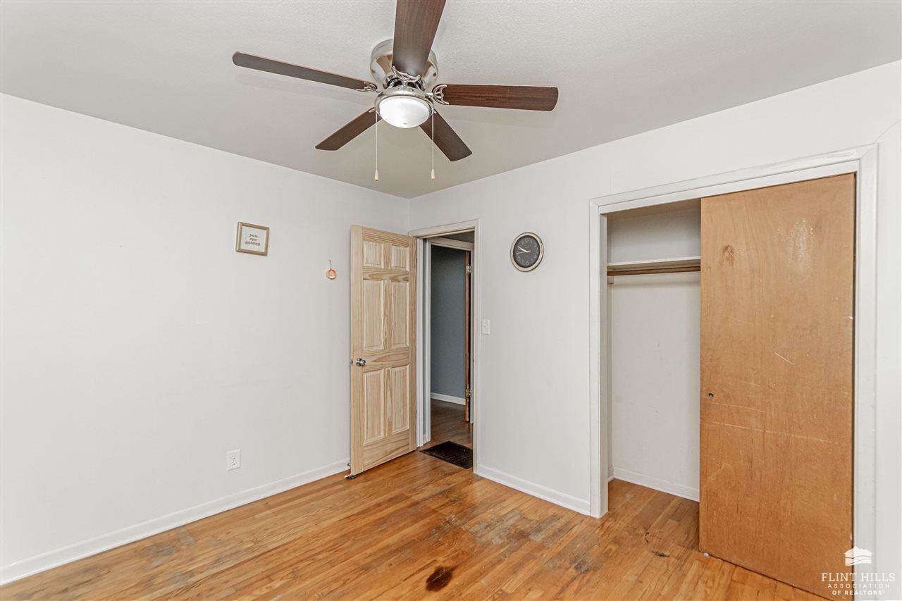 2004 Strong Avenue, Manhattan, KS 66502