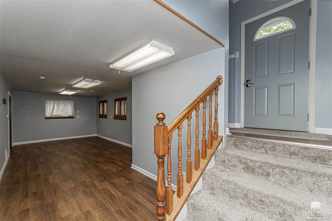 2004 Strong Avenue, Manhattan, KS 66502