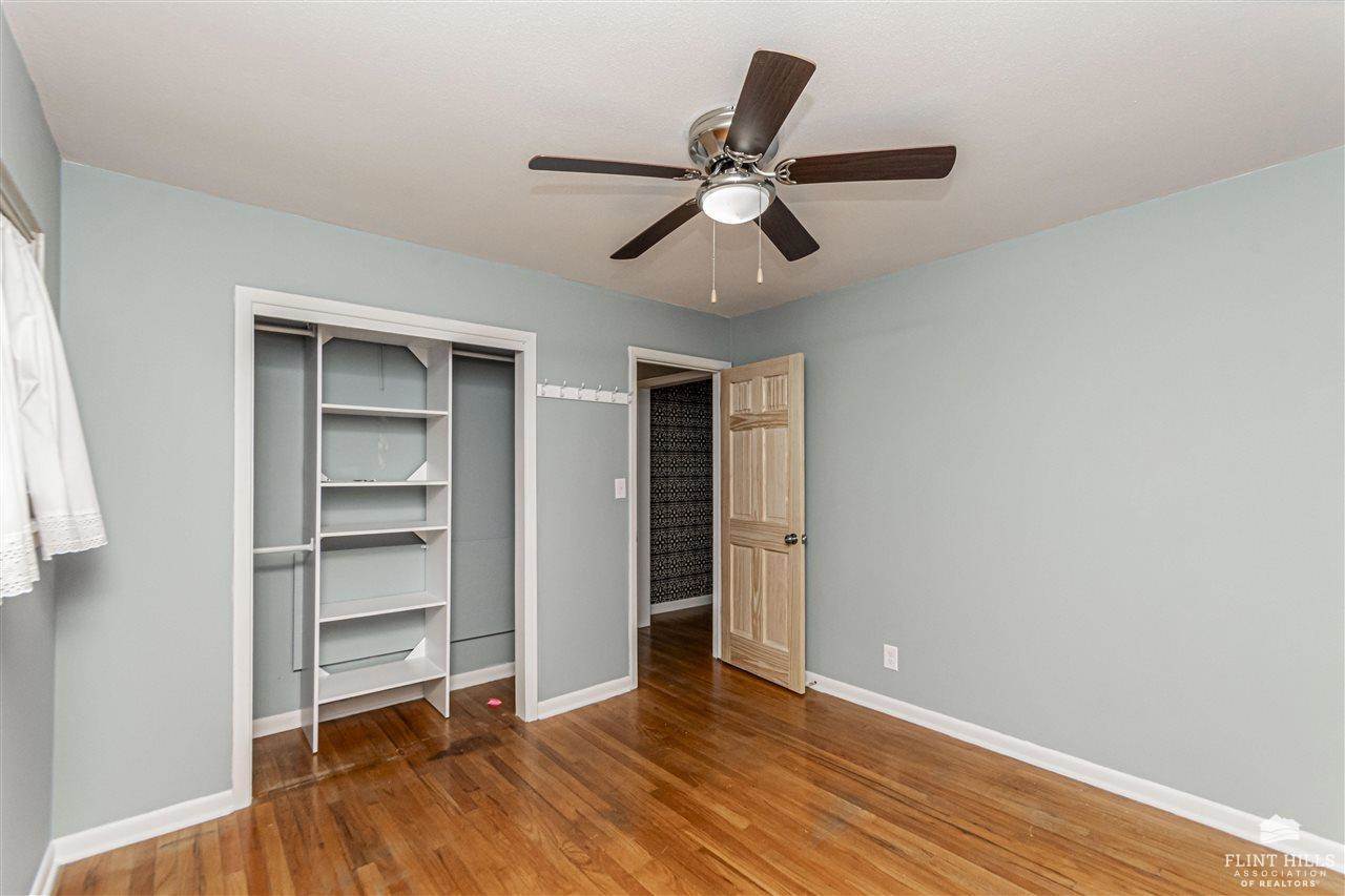 2004 Strong Avenue, Manhattan, KS 66502