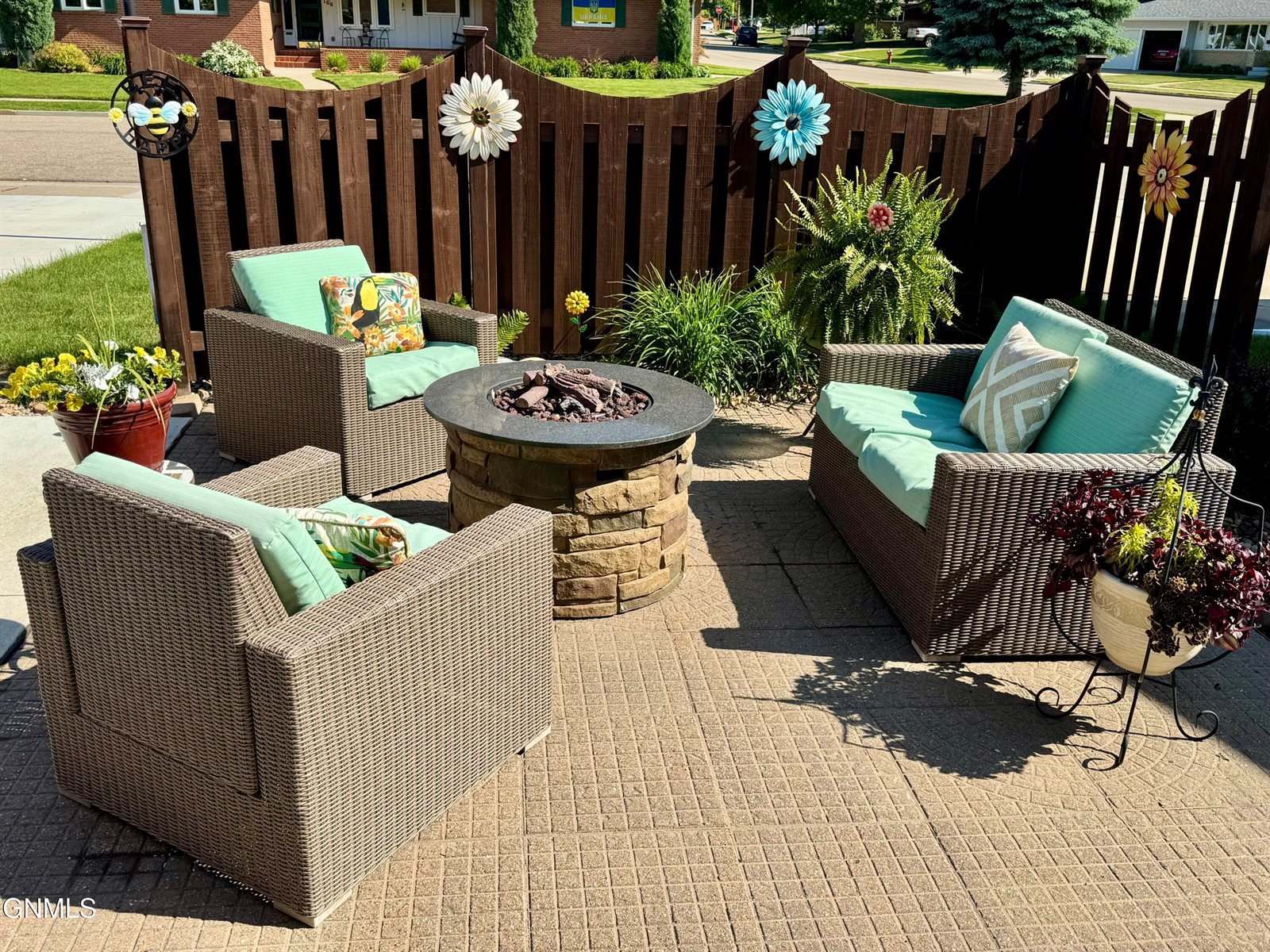 103 Cherokee Avenue, Bismarck, ND 58501