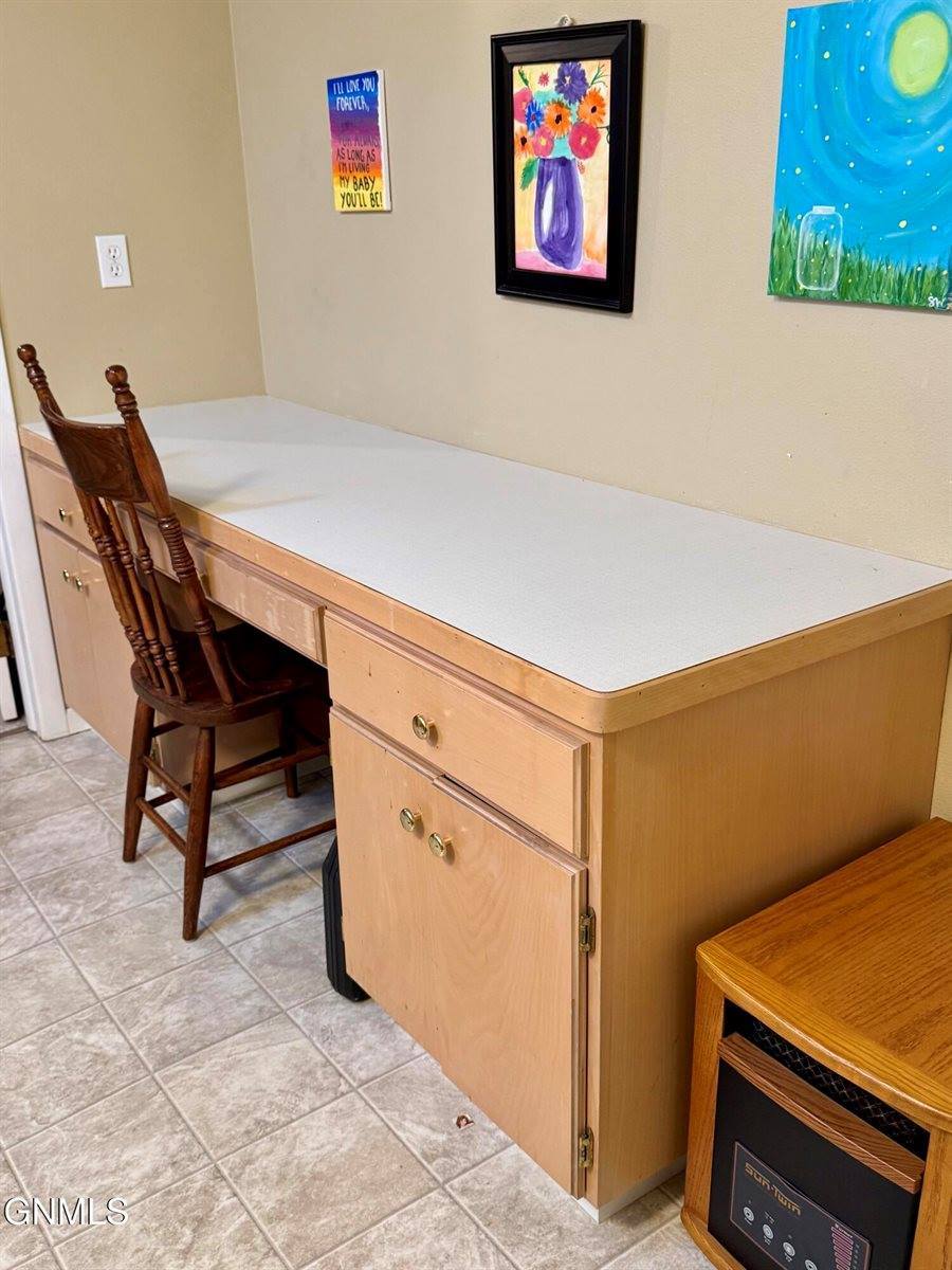 103 Cherokee Avenue, Bismarck, ND 58501