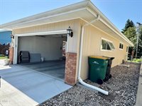 103 Cherokee Avenue, Bismarck, ND 58501