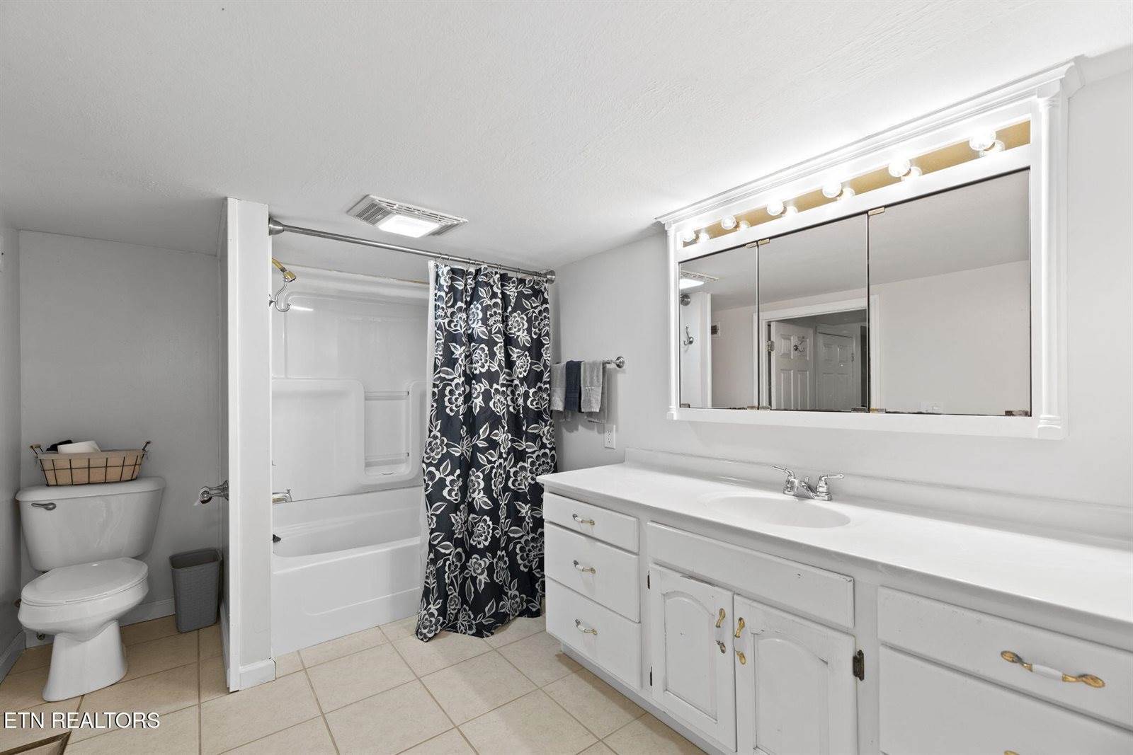 104 Quail Run Court, Clinton, TN 37716