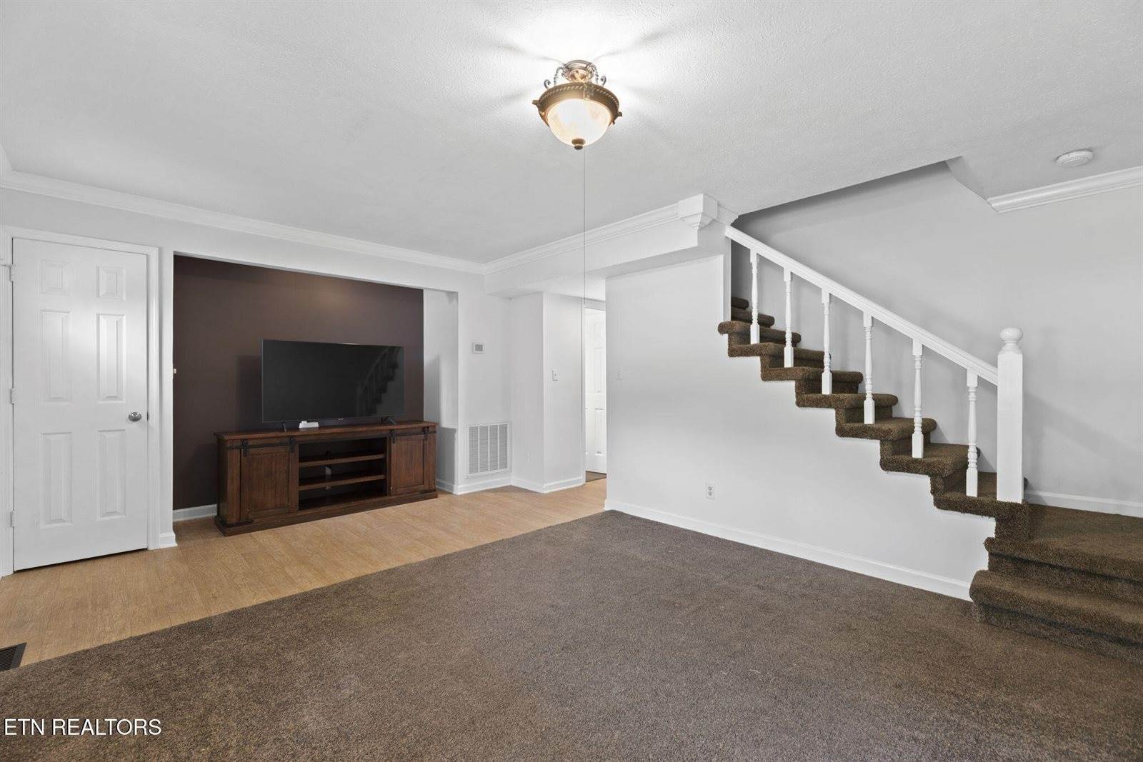 104 Quail Run Court, Clinton, TN 37716