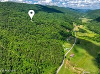 5271 Vardy Blackwater Rd, Sneedville, TN 37869