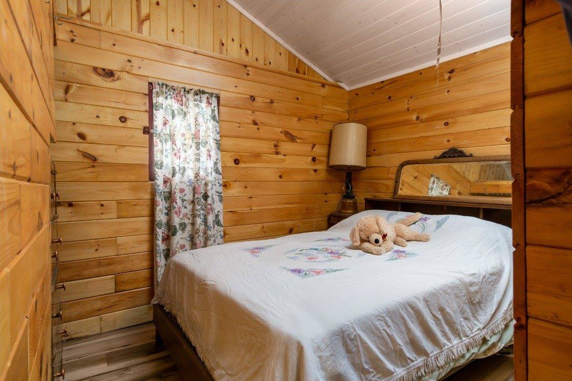 9 D Avenue, Brackney, PA 18812