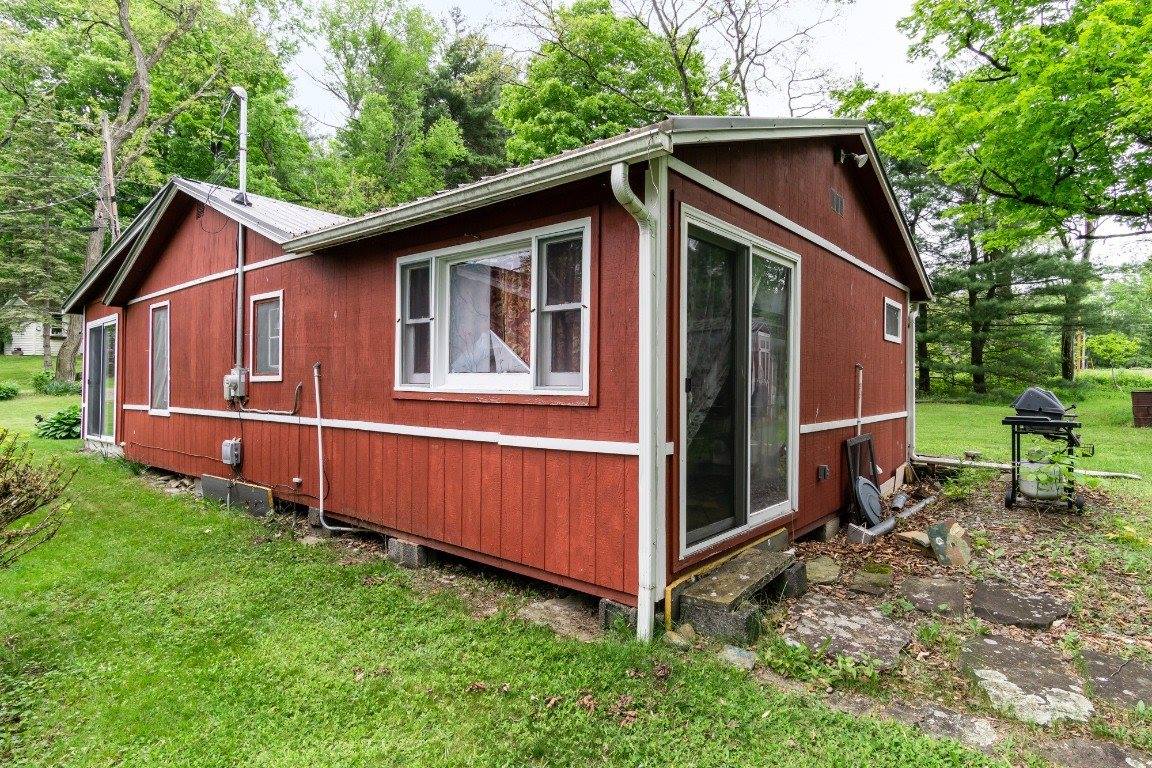 9 D Avenue, Brackney, PA 18812