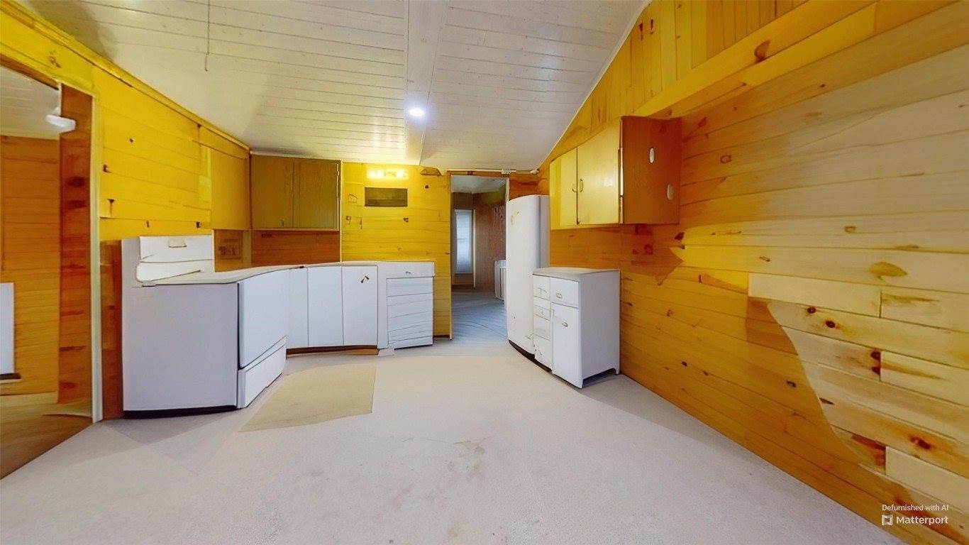 9 D Avenue, Brackney, PA 18812