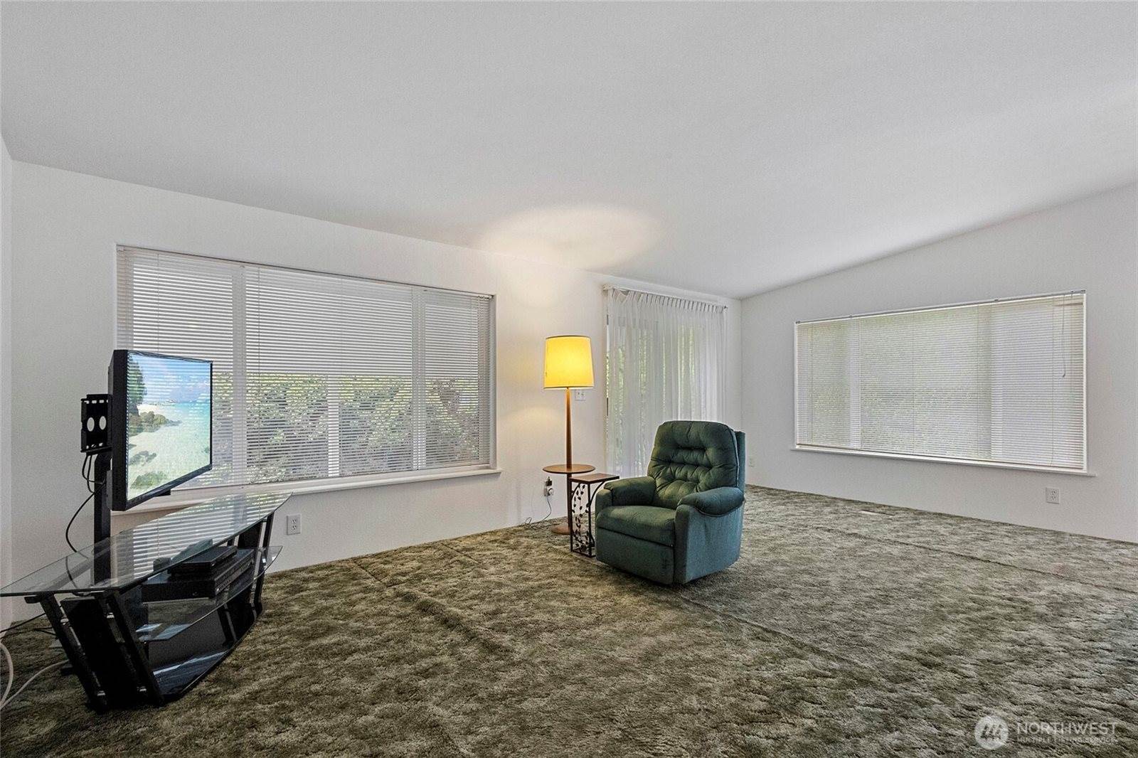 561 Andrew Drive, Burlington, WA 98233