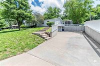 187 East Grandview Drive, Junction City, KS 66441