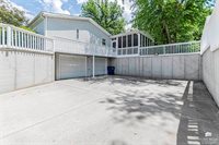 187 East Grandview Drive, Junction City, KS 66441