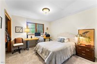 1729 Mccollum Road, Youngstown, OH 44509