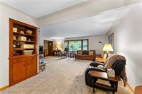 1729 Mccollum Road, Youngstown, OH 44509