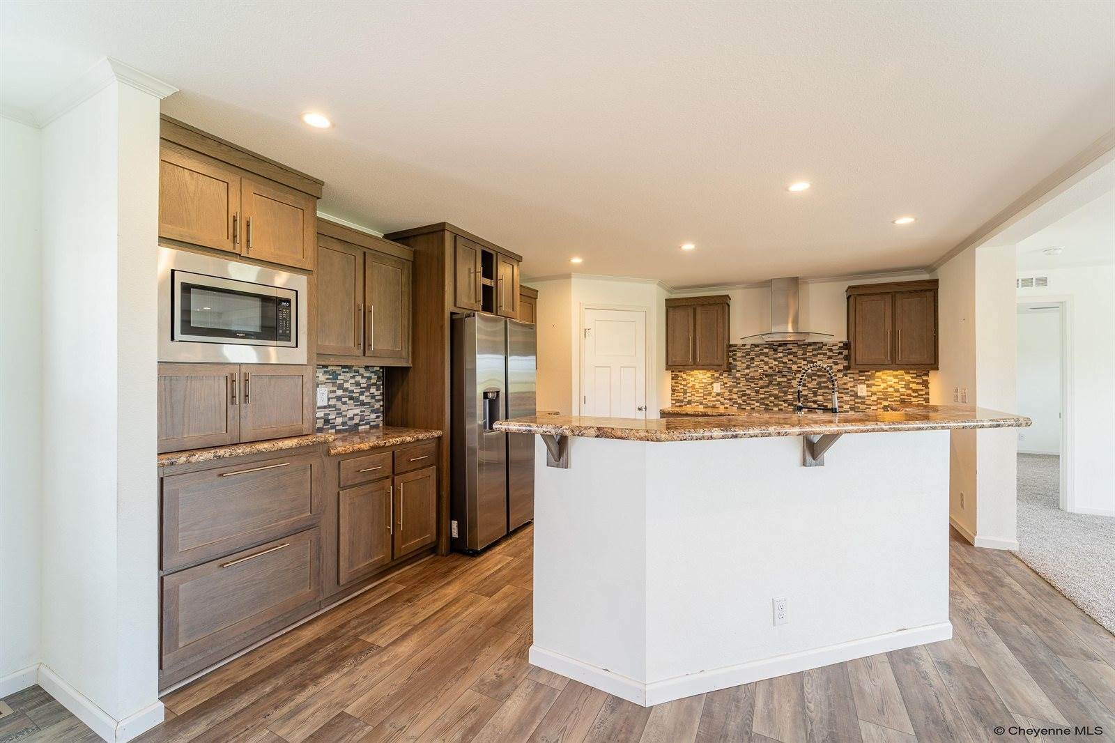 942 Mountain Shdw Dr, Cheyenne, WY 82009