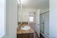 942 Mountain Shdw Dr, Cheyenne, WY 82009