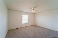 942 Mountain Shdw Dr, Cheyenne, WY 82009