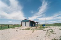 942 Mountain Shdw Dr, Cheyenne, WY 82009