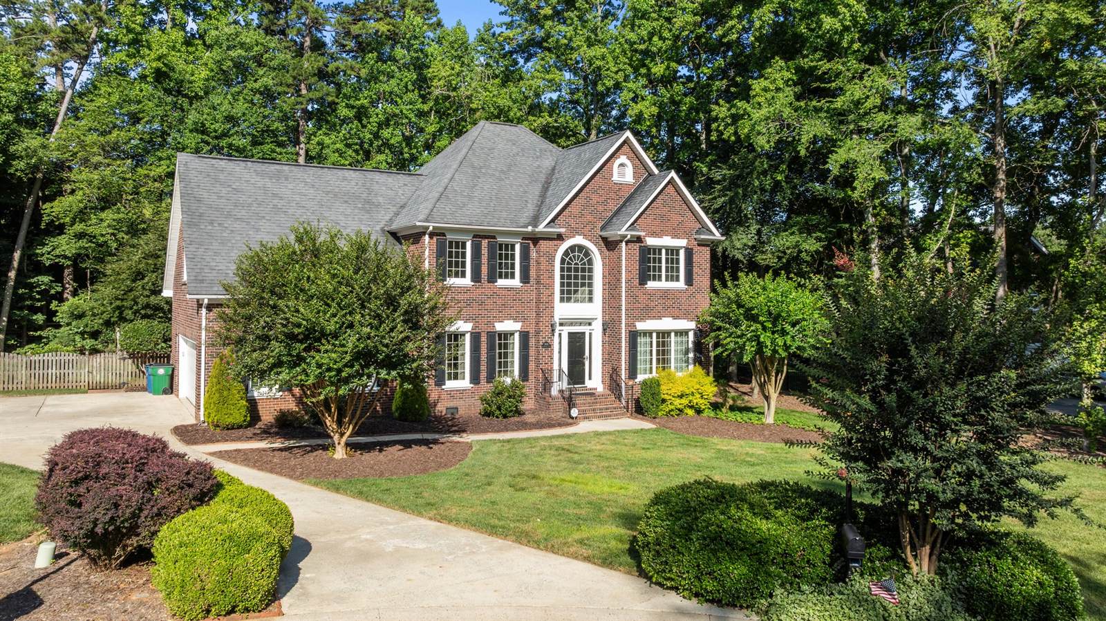 2608 Carmarthen Court, Matthews, NC 28104